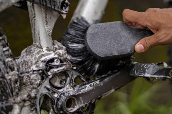 CARA MEMBERSIHKAN RANTAI SEPEDA // B-chain cleaner - YouTube