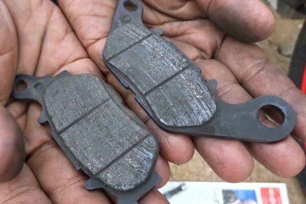 Cara Lengkap Ganti Kampas Rem Depan Suzuki | How to Replace Front Brake ...
