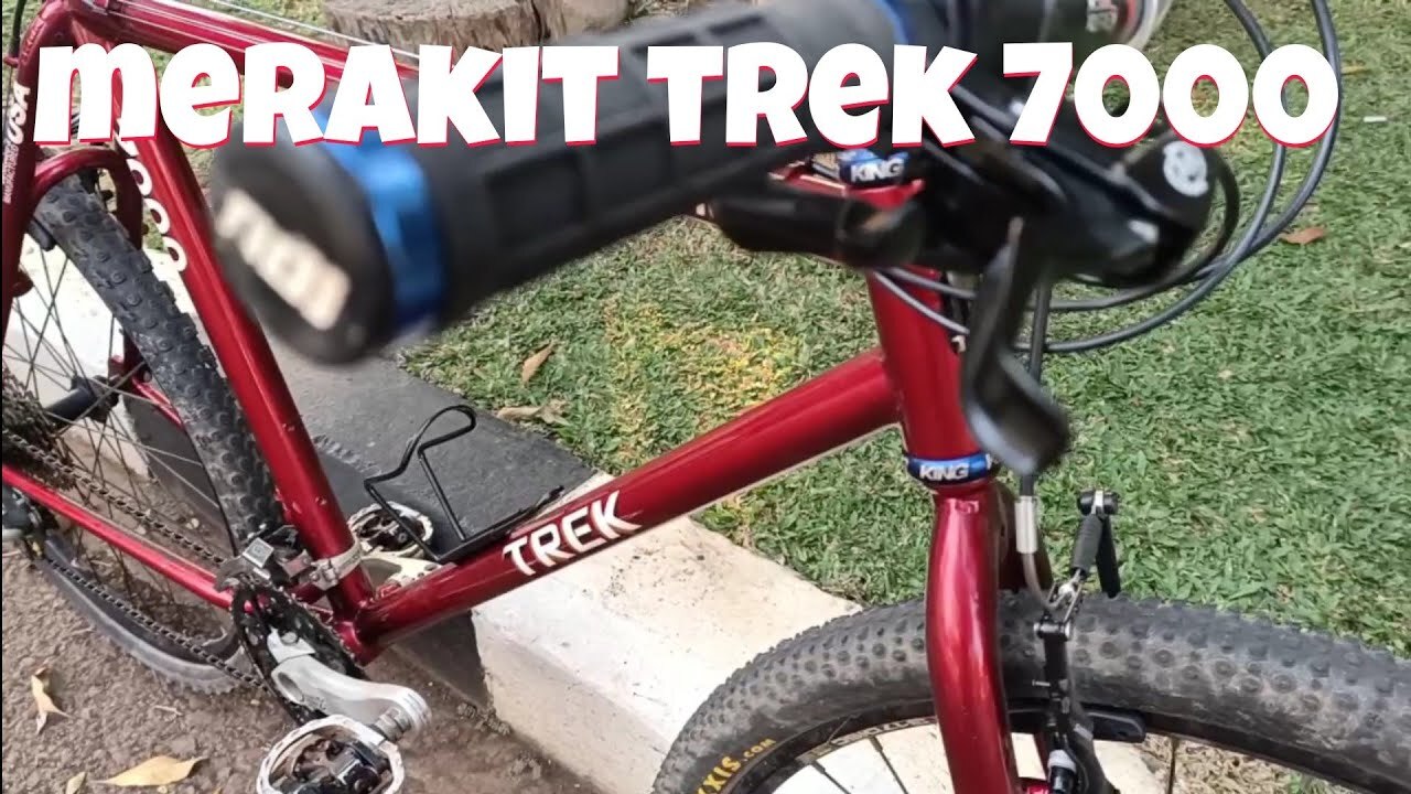 Tutorial merakit sepeda dengan Frame Trek 7000. Tutorial to assemble a ...